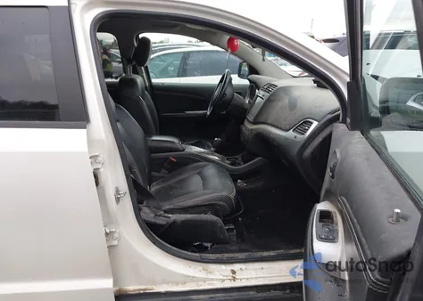 2014 Dodge Journey Sxt z USA, uszkodzony, nr VIN 3C4PDDBGXET122394